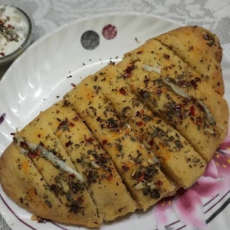 Stuffed Cheezy Garlic Bread