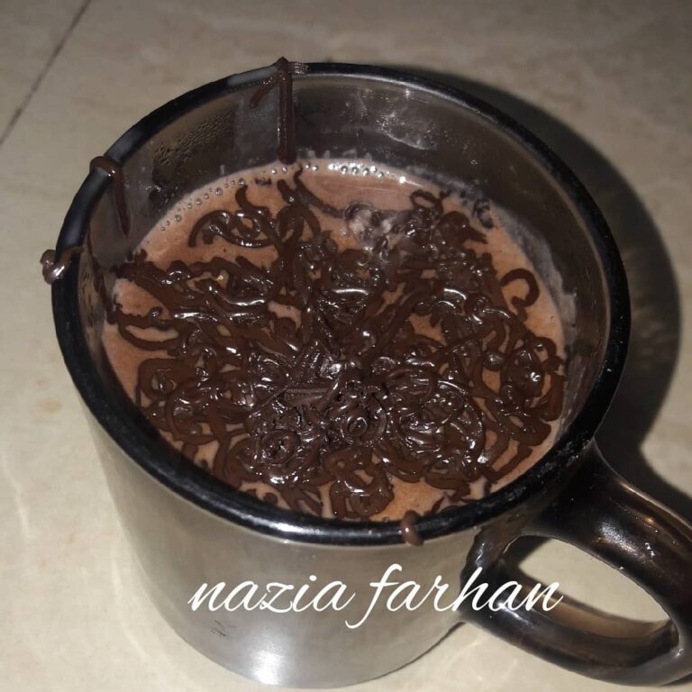 Hot Chocolate / Iced Chocolate