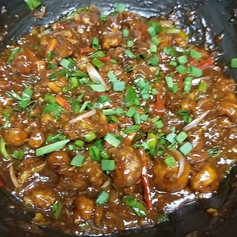 Chicken / Fish / Prawn / Paneer Shangai