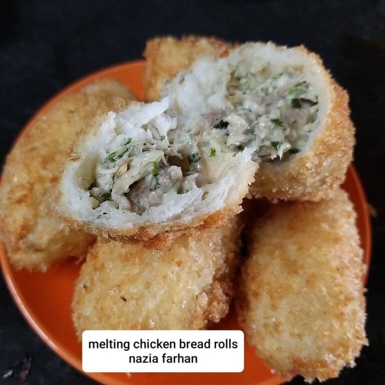 Melting Chicken Bread Rolls