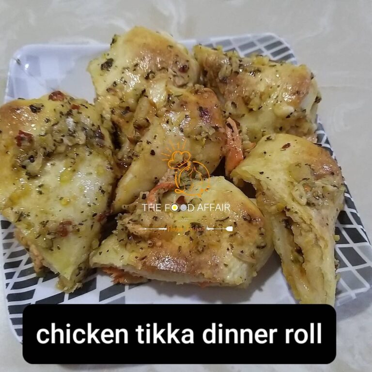 Chicken Tikka Dinner Roll