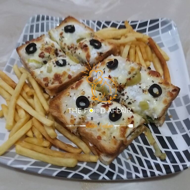 Chicken Tikka Sandwich Pizza