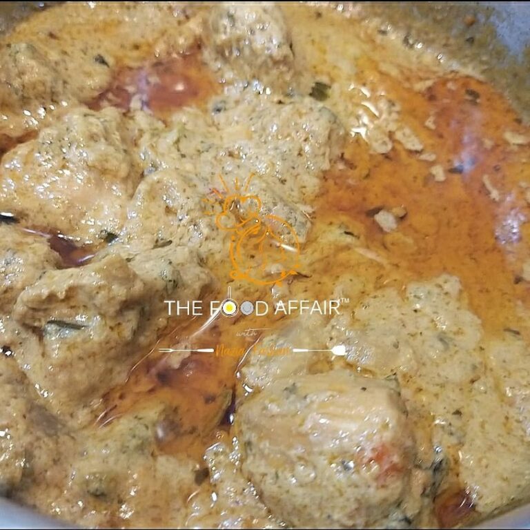 Chicken / Mutton / Paneer Lababdaar