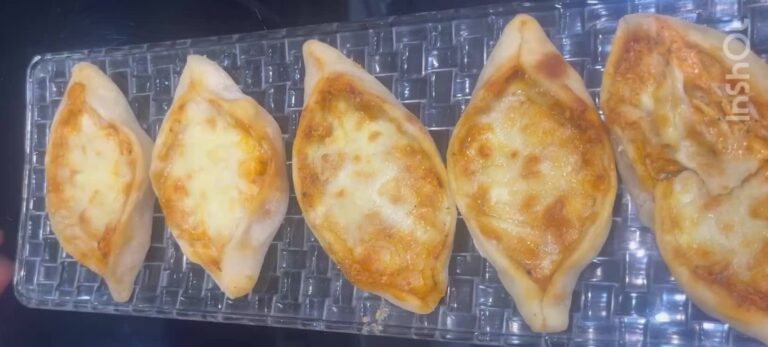 Chicken Cheese Fatayer