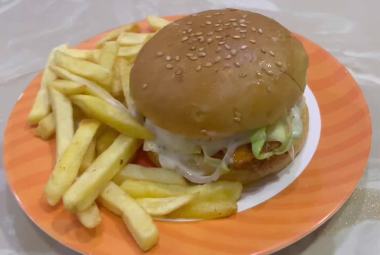 Dynamite Chicken Burger