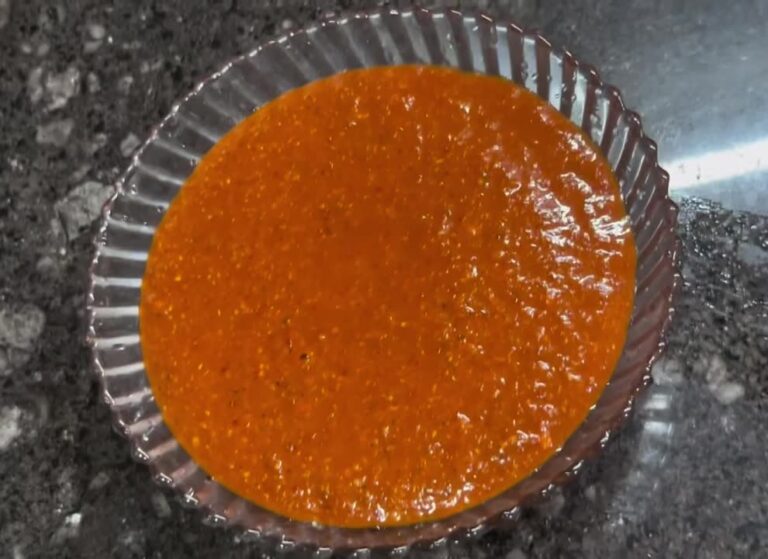 Sigdi Restaurant Style Red BBQ Chutney